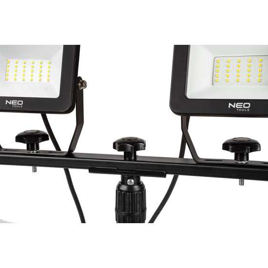 Double spotlight 2x50W SMD LED 8500lm 230V on tripod 1.8m