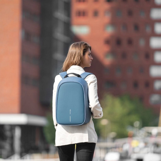 XD DESIGN ANTI-THEFT BACKPACK BOBBY HERO SMALL BLUE P/N: P705.709