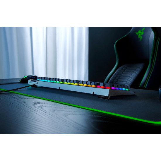 Razer BlackWidow V4 X keyboard Gaming USB QWERTY Nordic Black