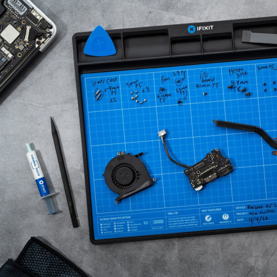 iFixit FixMat 1 tools