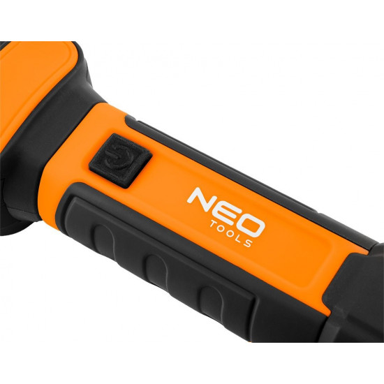 NEO tools 99-066 flashlight