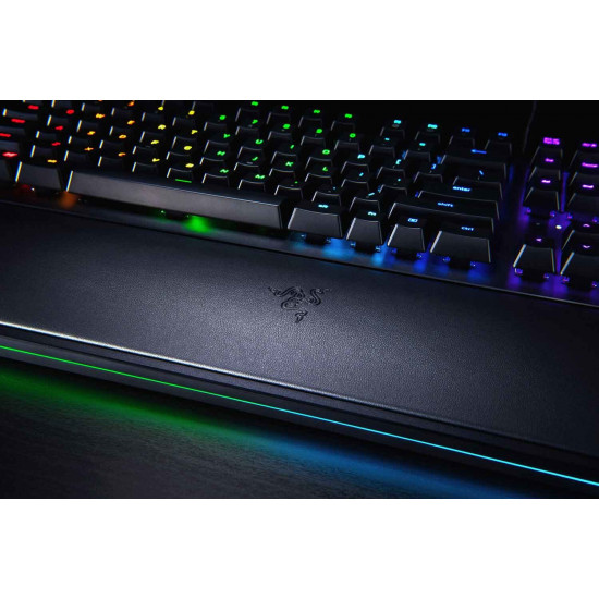 Razer Keyboard Huntsman Elite Gaming (UK) Black Clicky Optical Switch