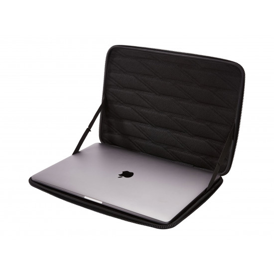 Thule | Gauntlet 4 MacBook Pro Sleeve | Fits up to size 16  | Black