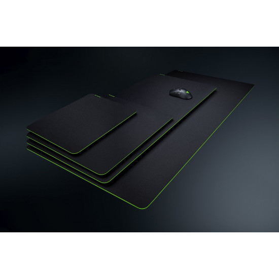 Razer Gigantus V2 - 3XL Gaming mouse pad Black, Green