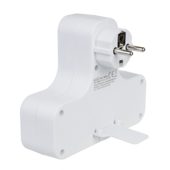 Maclean Energy MCE224 quad socket with switch and stabilizing foot.