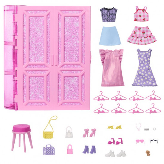 Barbie Dolls Dream Wardrobe with clothes