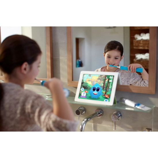 Philips Sonicare For Kids Sonic electric toothbrush HX6322/04 Built-in Bluetooth Coaching App 2 brush heads 2 modes