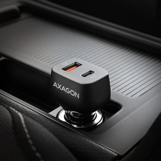 AXAGON PWC-PQ38 38W car charger 2x port USB-A+C