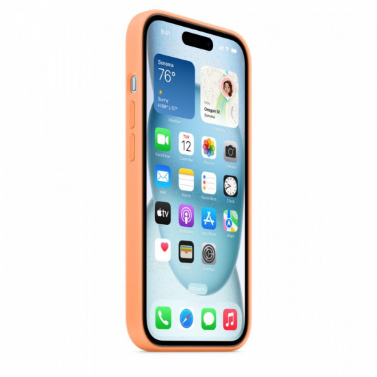 Silicone case with MagSafe for iPhone 15 - orange sorbet