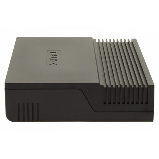 SF1016D Desktop Switch 16-Port 10/100Mbps