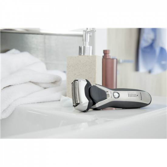 Panasonic Shaver ES-RT67-S503 Wet & Dry Li-Ion Black/ silver