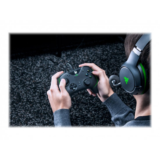 RAZER Wolverine V2 Gaming Controller for Xbox Series X