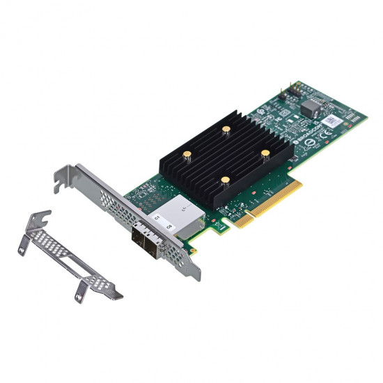 Broadcom HBA 9500-8e interface cards/adapter Internal SAS