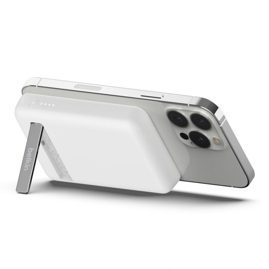 Magnetic Wireless Power Bank with stand white